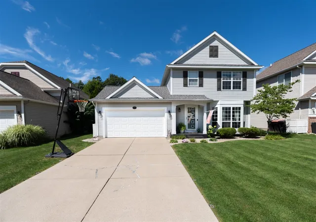 2nd image of 5791 Hickory Hill Ct, Kentwood, MI 49512 | MLS# 70553551