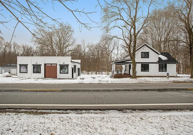 Homes for sale in Bronson, MI | 786 W Colon Rd, Bronson, MI 49028 | MLS# 70508438