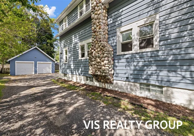 Homes for sale in Muskegon, MI | 1152 W Laketon Ave, Muskegon, MI 49441 | MLS# 70536832