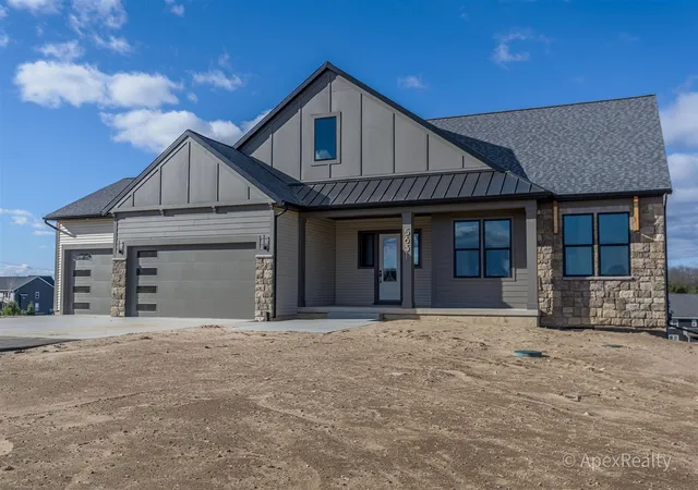 Photo 2 of Sale Pending at 5631 Pioneer Pass #15, Caledonia, MI 49316 | MLS# 70519193 | Listing updated on 2026-04-22