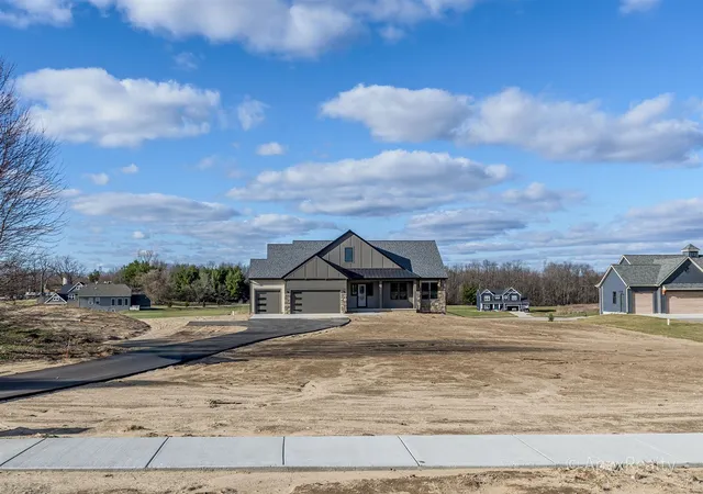 Photo 3 of Sale Pending at 5631 Pioneer Pass #15, Caledonia, MI 49316 | MLS# 70519193 | Listing updated on 2026-04-22