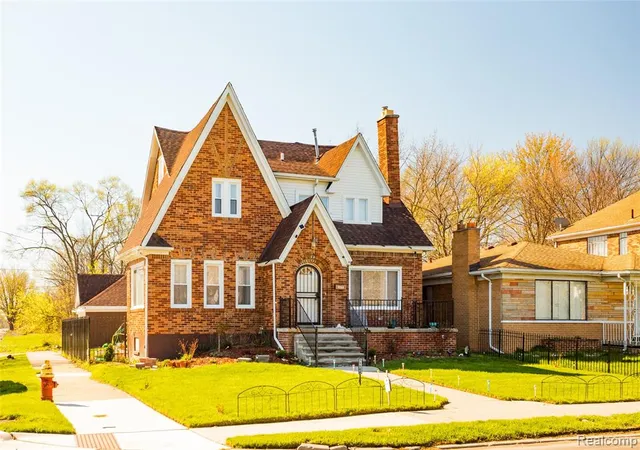 1st image of 11164 E Outer Dr, Detroit, MI 48224 | MLS# 60987679