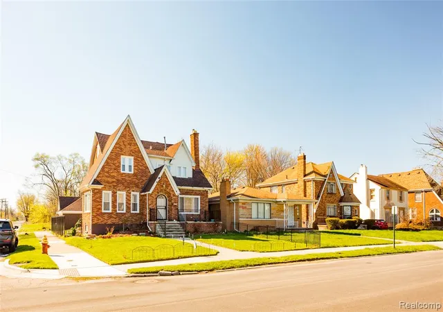 23rd image of 11164 E Outer Dr, Detroit, MI 48224 | MLS# 60987679