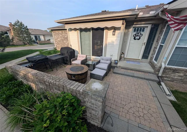 Homes for sale in Macomb, MI | 18397 Pleasant Valley Dr #169, Macomb, MI 48044 | MLS# 60993025
