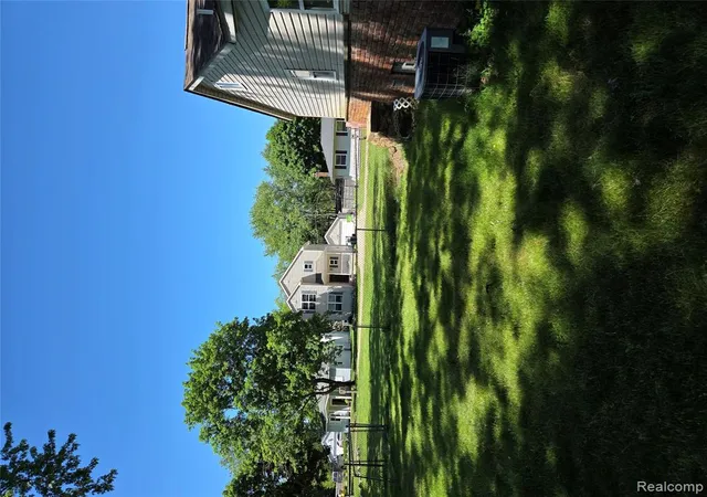 Homes for sale in Oxford, MI | 941 Burlingham St, Oxford, MI 48371 | MLS# 60998278