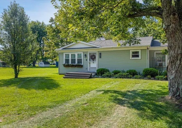 2nd image of 7434 Cardinal Rd, Lexington, MI 48450 | MLS# 50219700