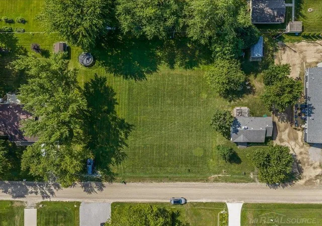 4th image of 7434 Cardinal Rd, Lexington, MI 48450 | MLS# 50219700