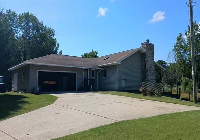 Homes for sale in Scottville, MI | 301 S Gordon Rd, Scottville, MI 49454 | MLS# 70545121