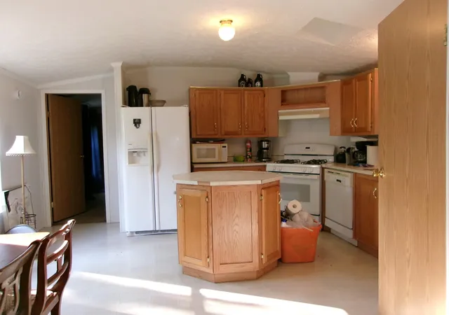 Photo 3 of Single family home for sale at 2761 Ashcroft Dr, Lake, MI 48632 | MLS# 50220222 | Listing updated on 2026-08-29