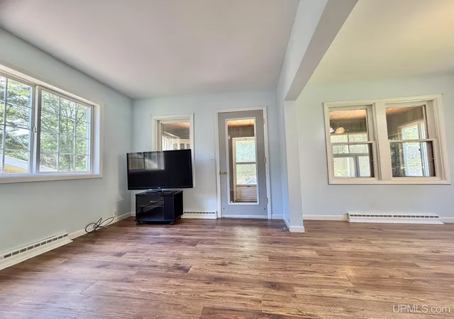 Photo 1 of Single family home for sale at 829 Edsel St, Kingsford, MI 49802 | MLS# 50211801 | Listing updated on 2026-09-10