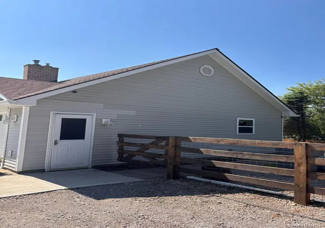 Photo 3 of Single family home for sale at 4095 Blood Rd, Metamora, MI 48455 9244 | MLS# 61010455 | Listing updated on 2026-08-27
