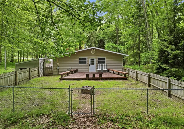 Homes for sale in Stanwood, MI | 8128 Highland Trl, Stanwood, MI 49346 | MLS# 70542439