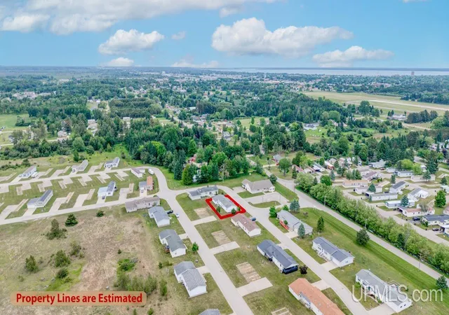 Homes for sale in Escanaba, MI | 1620 Willow Creek #2 Rd, Escanaba, MI 49829 | MLS# 50211913