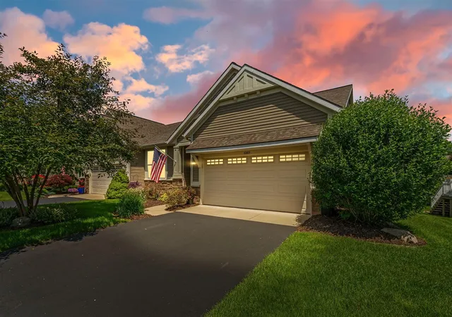 Homes for sale in Caledonia, MI | 6169 Bellflower Ct, Caledonia, MI 49316 | MLS# 70544114