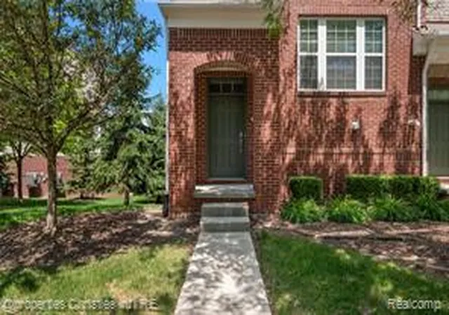 2nd image of 27928 Hopkins Dr, Novi, MI 48377 | MLS# 61009820