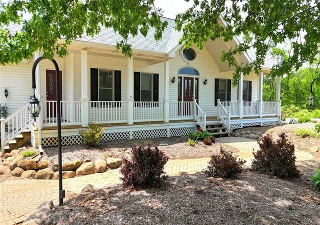 Photo 3 of Single family home for sale at 4140 104th Street, Byron Center, MI 49315 | MLS# 70538075 | Listing updated on 2026-06-12