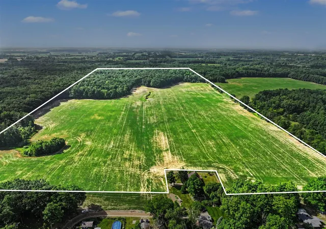 Photo 2 of Land for sale at 1212 S Main St, Crystal, MI 48818 | MLS# 70543493 | Listing updated on 2026-09-08
