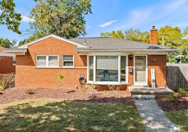 Photo 1 of Single family home for sale at 2320 Sherwood St, Trenton, MI 48183 | MLS# 50219974 | Listing updated on 2026-09-10
