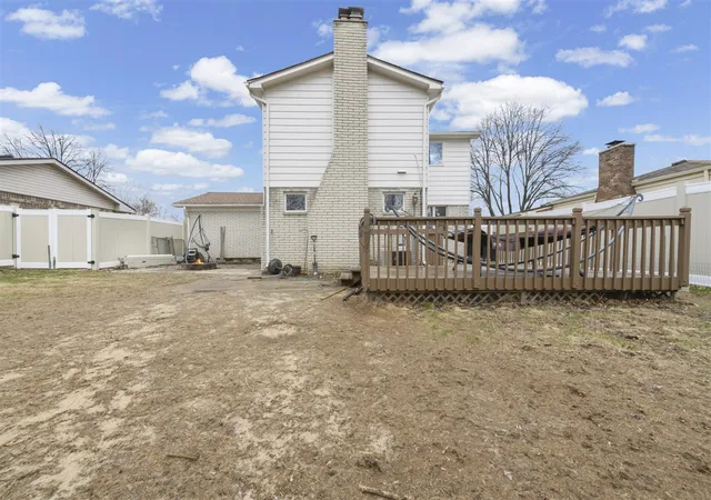 2nd image of 39063 Grennada St, Livonia, MI 48154 | MLS# 70519337