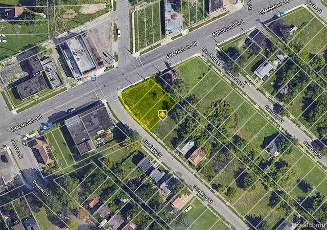 3rd image of 12796 Strasburg St, Detroit, MI 48205 | MLS# 60266258
