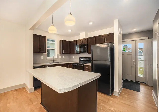 Homes for sale in Grand Rapids, MI | 2098 Linden Ave, Grand Rapids, MI 49507 | MLS# 70530325