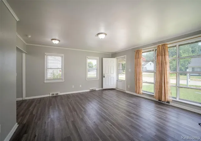 Photo 4 of Single family home for sale at 22191 Condon St, Oak Park, MI 48237 | MLS# 61014696 | Listing updated on 2026-08-21