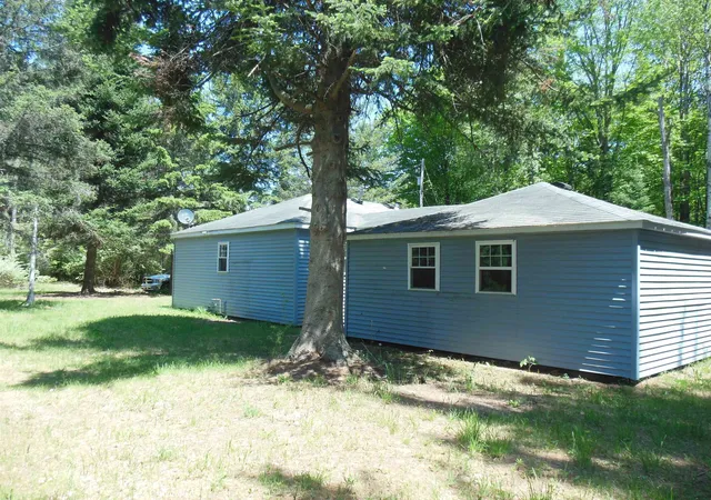 Homes for sale in Harrison, MI | 8870 E Townline Lake Rd, Harrison, MI 48625 | MLS# 50210024