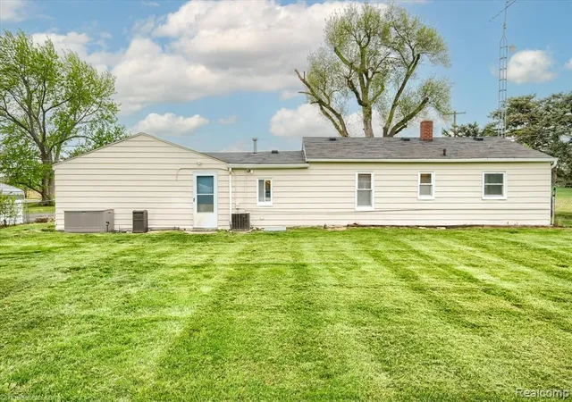 Homes for sale in Mount Morris, MI | 9254 N Genesee Rd, Mount Morris, MI 48458 | MLS# 60993111