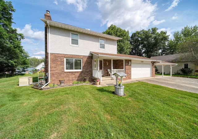 Photo 2 of Single family home for sale at 119 Claremont Cir, Brooklyn, MI 49230 | MLS# 70554651 | Listing updated on 2026-09-09