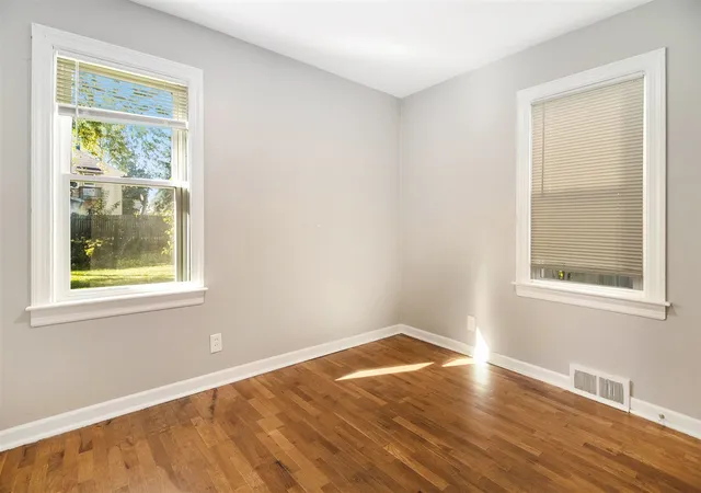 Photo 4 of Sale Pending at 2461 Wyoming Ave, Wyoming, MI 49519 | MLS# 70502112 | Listing updated on 2026-01-12