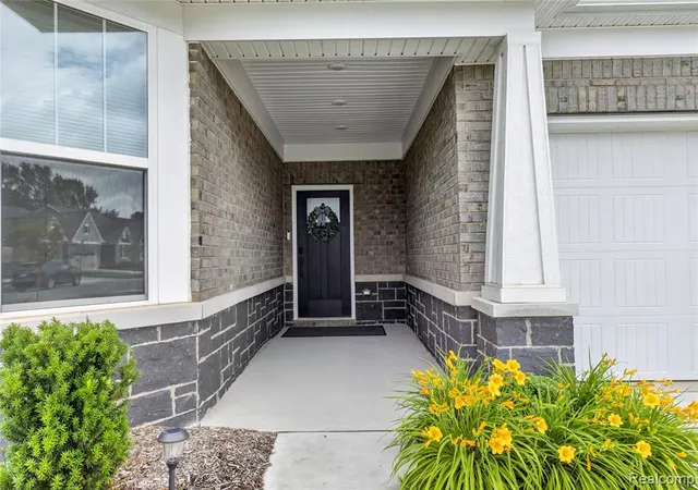 Photo 2 of Sale Pending at 4987 Mayer St, Canton, MI 48188 | MLS# 61012214 | Listing updated on 2026-08-20
