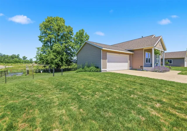 Homes for sale in Allendale, MI | 5363 Windfield Dr, Allendale, MI 49401 | MLS# 70538854