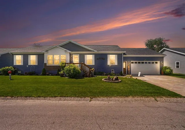 Homes for sale in Cedar Springs, MI | 3676 Hollyfield Dr, Cedar Springs, MI 49319 | MLS# 70537495