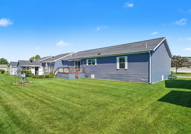 Homes for sale in Cedar Springs, MI | 3676 Hollyfield Dr, Cedar Springs, MI 49319 | MLS# 70537495