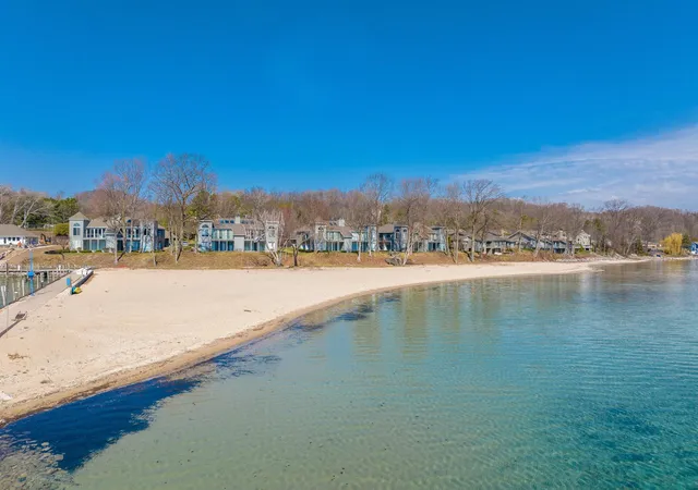 Homes for sale in Suttons Bay, MI | 766 N Waypoint Cir, Suttons Bay, MI 49682 | MLS# 80065037