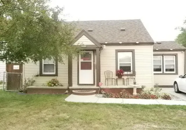 Photo 5 of Single family home for sale at 22416 Columbus Ave, Warren, MI 48089 | MLS# 50220137 | Listing updated on 2026-09-04