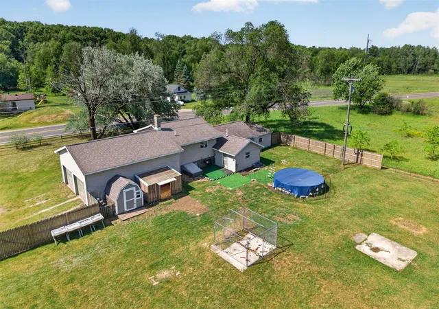 4th image of 4717 E Fillmore Rd, White Cloud, MI 49349 | MLS# 70538007