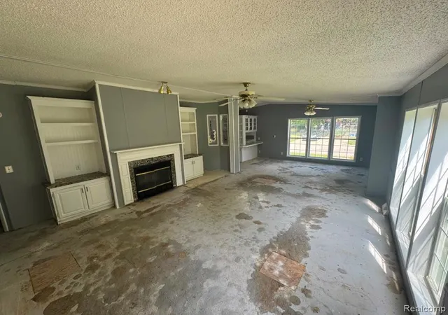 Photo 3 of Manufactured home for sale at 5044 S Naomi Kong Dr, Flint, MI 48506 | MLS# 61024436 | Listing updated on 2026-09-01