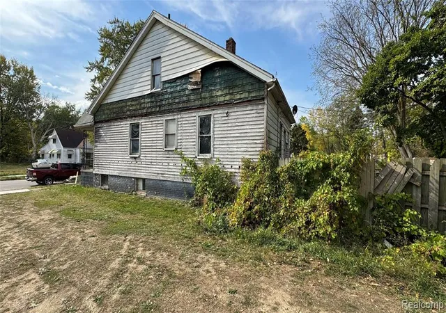 4th image of 15039 Mapleridge St, Detroit, MI 48205 | MLS# 60952111