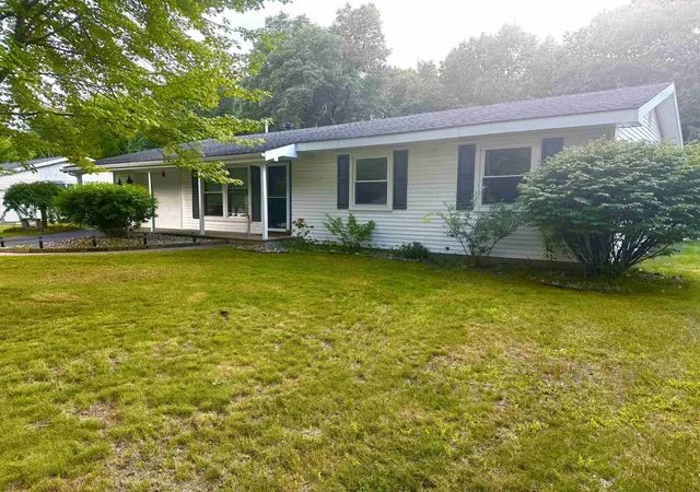 Photo 2 of Sale Pending at 597 Janet St, East Tawas, MI 48730 | MLS# 80072983 | Listing updated on 2026-09-13