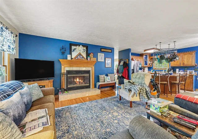 Homes for sale in Munith, MI | 9830 Kennedy Rd, Munith, MI 49259 | MLS# 70536084