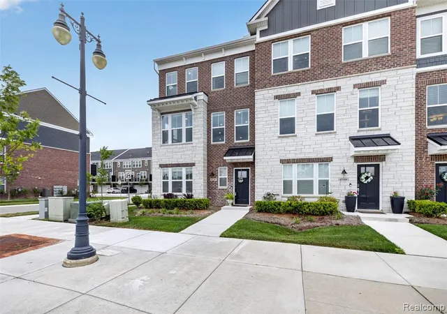 Photo 1 of Condo for sale at 43160 Atwood Ave #10, Novi, MI 48375 | MLS# 61017591 | Listing updated on 2026-08-29