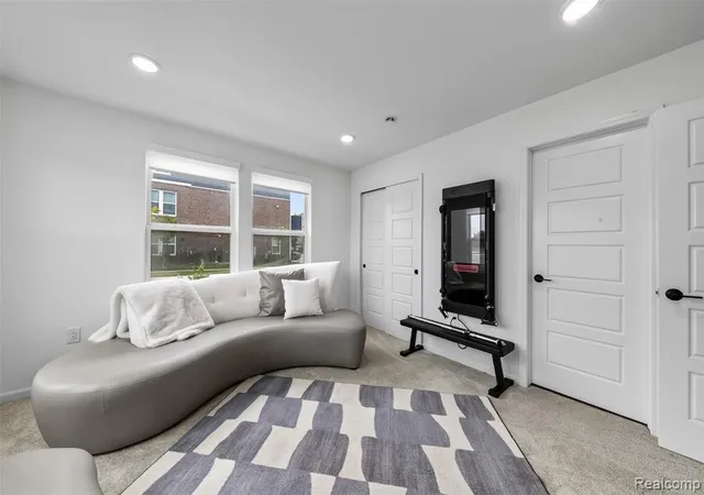 Photo 5 of Condo for sale at 43160 Atwood Ave #10, Novi, MI 48375 | MLS# 61017591 | Listing updated on 2026-08-29