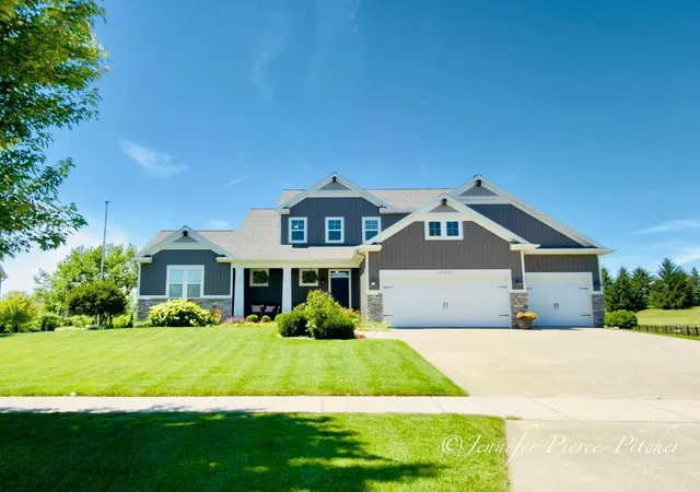 Homes for sale in Allendale, MI | 11127 Waterpoint Dr, Allendale, MI 49401 | MLS# 70540233