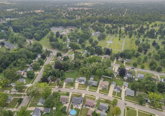 Photo 32 of Single family home for sale at 402 Seneca St, Tecumseh, MI 49286 | MLS# 70552995 | Listing updated on 2026-08-18
