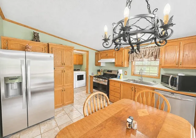4th image of 4628 N Filter Rd, Harrison, MI 48625 | MLS# 50206161