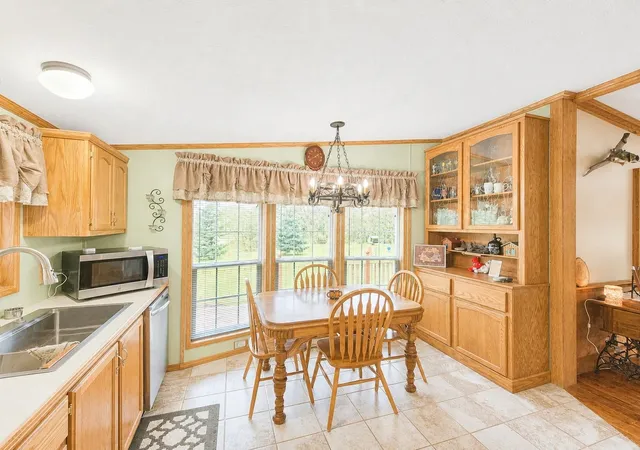 5th image of 4628 N Filter Rd, Harrison, MI 48625 | MLS# 50206161