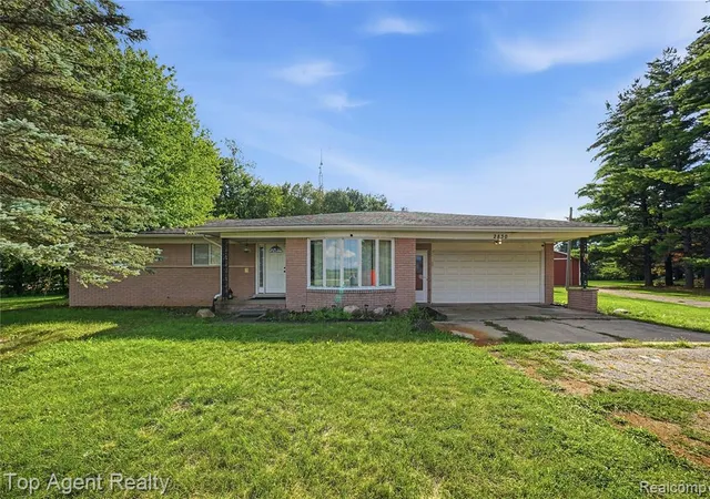 Photo 3 of Sale Pending at 2830 S Van Dyke Rd, Imlay City, MI 48444 9730 | MLS# 61025116 | Listing updated on 2026-09-18