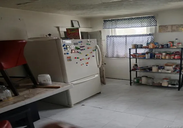 10th image of 2460 Canton St, Detroit, MI 48207 | MLS# 60992668