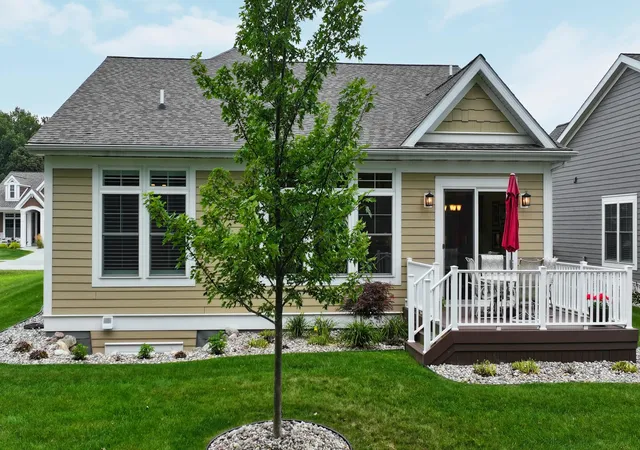 Photo 4 of Condo for sale at 4169 Village Green, Freeland, MI 48623 | MLS# 80072415 | Listing updated on 2026-08-22